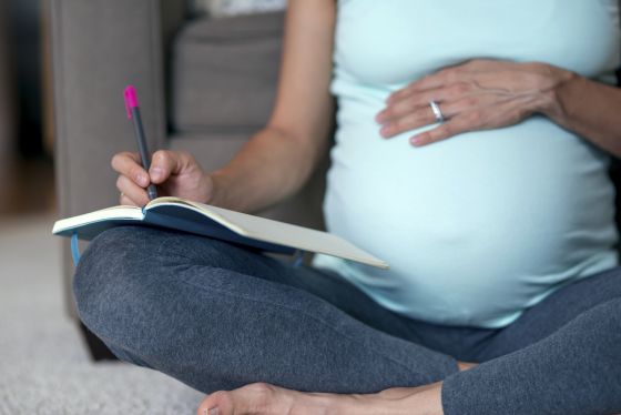 Scholarships for Pregnant Moms
