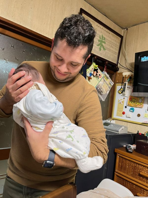 Lu Meeting Our Little Nephew for the First Time